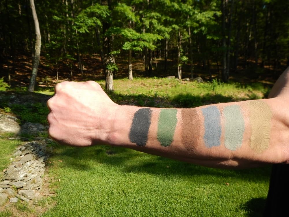 Carbomask 1 oz. Three-Pack Camo Facepaint. No grease. No glare. Easy to remove.