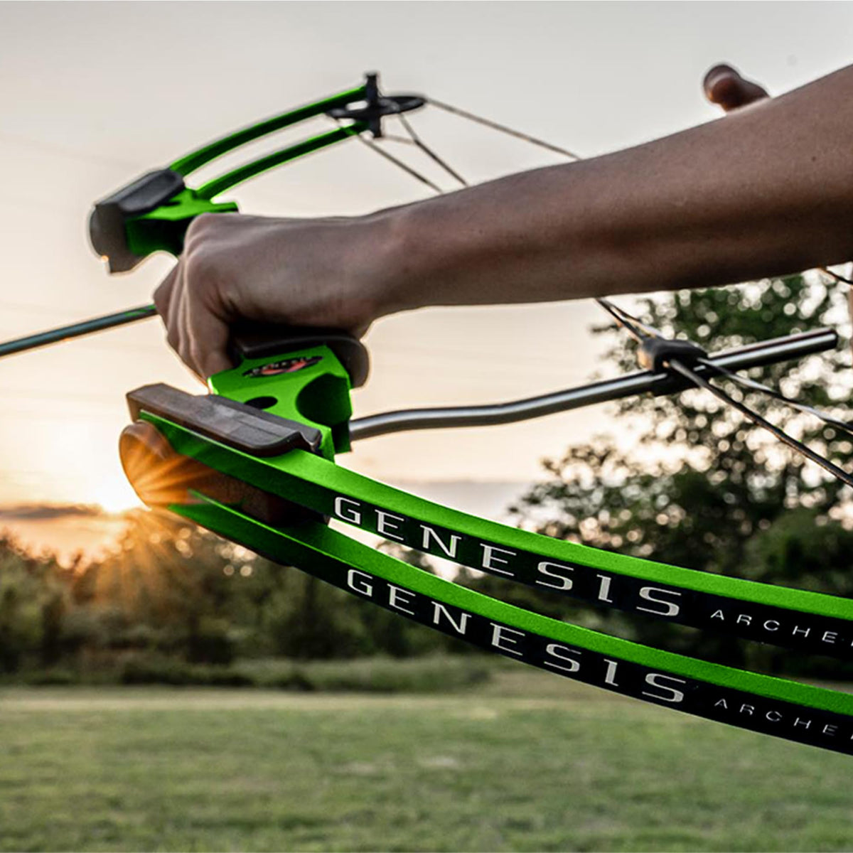 Genesis Archery Original Lightweight Compound Bow with Adjustable Aluminum Riser, 15"-30" Draw Length, 10-20 lb Draw Weight, for Kids and Adults, All Skill Levels