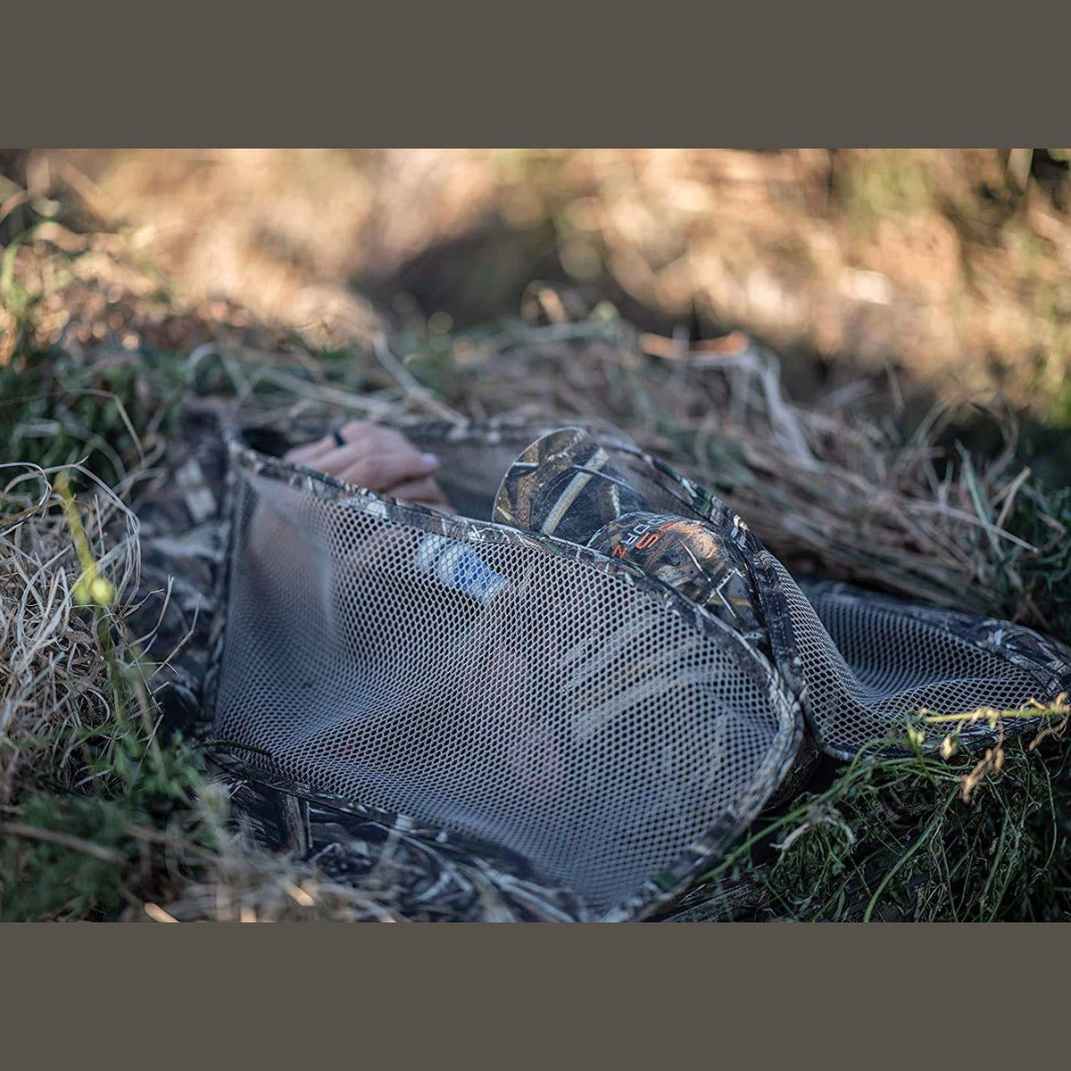 ALPS OutdoorZ Legend Layout Blind - Hunting Blind, Zero-Gravity Chair Design, Waterproof Floor, Mesh Face Screen, Rear Zippered Door, and Backpack Carry Straps with Optional Snow Cover Accessory