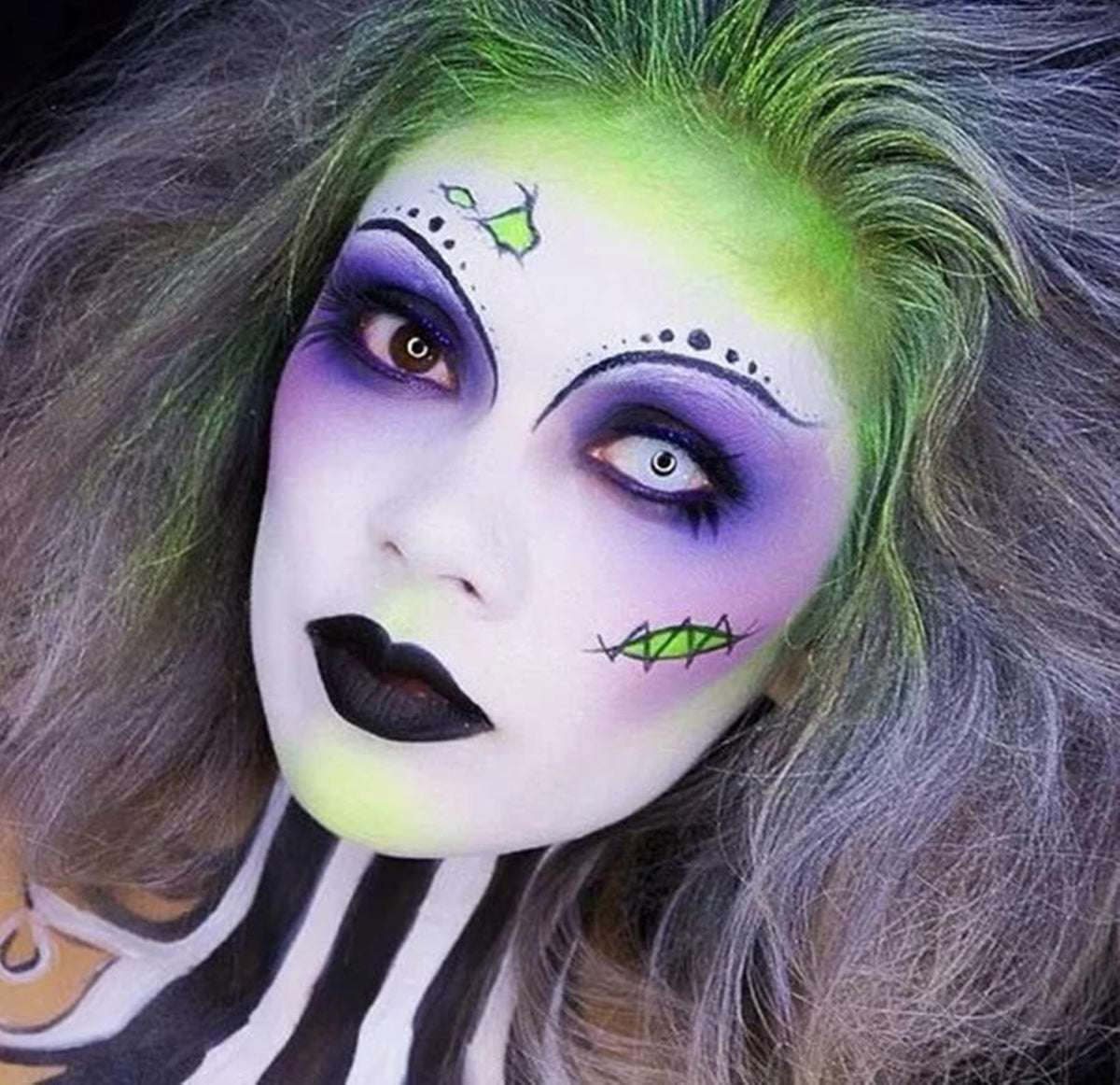 Go Ho 3 Colors Camo Face Paint Sticks,Waterproof Cream-blendable Sticks,Hunting Face Body Paint Professional Foundation SFX Makeup,Safe Face&Lip Smacking for Halloween(Green+Black+Brown)