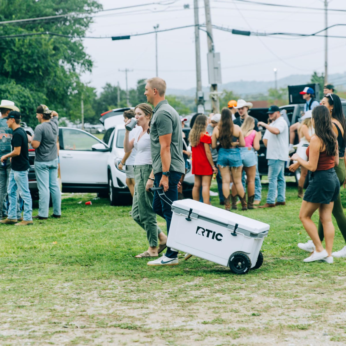 RTIC 72 QT Ultra-Light Wheeled Hard Cooler