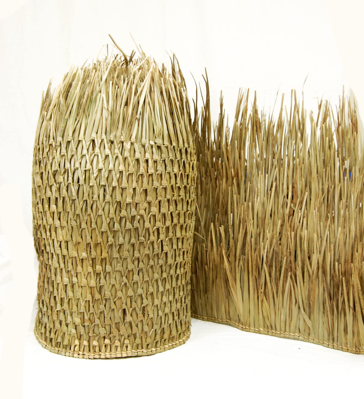 Forever Bamboo Mexican Palm Thatch Roof Runner Roll Duck Blind Grass Tiki Hut Thatch Duck Boat Blinds Palapa Thatch Roofing for Tiki Bar Huts 35 in H x 30 ft L