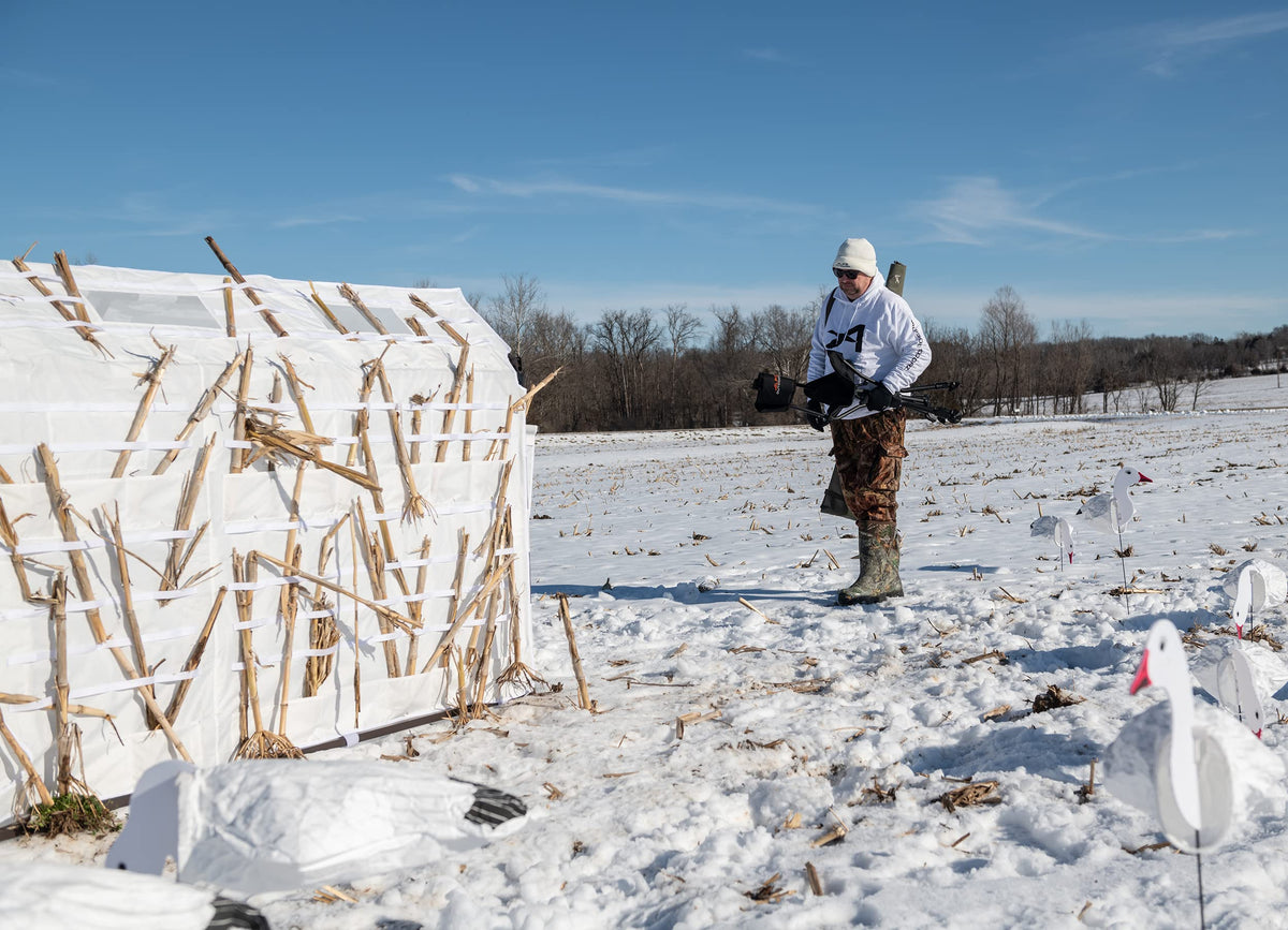 ALPS OutdoorZ Alpha Waterfowl Blind - Durable Hunting Blind, with Push Open Shooting Doors, Full-Length Side Access, Removable Gun Rests, Mesh Pockets, and Dog Doors