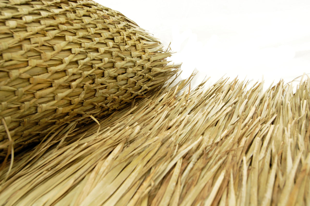 Forever Bamboo Mexican Palm Thatch Roof Runner Roll Duck Blind Grass Tiki Hut Thatch Duck Boat Blinds Palapa Thatch Roofing for Tiki Bar Huts 35 in H x 30 ft L