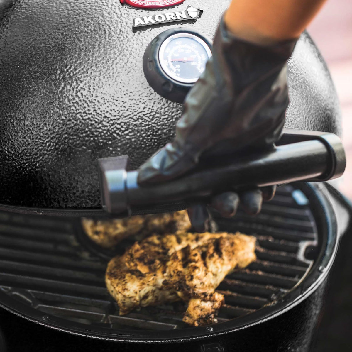 Char-Griller AKORN Jr. Portable Kamado Charcoal Grill and Smoker, Triple-Wall Insulated Steel with Cast Iron Grates and Locking Lid, 155 Sq. In. Cooking Area, Ash