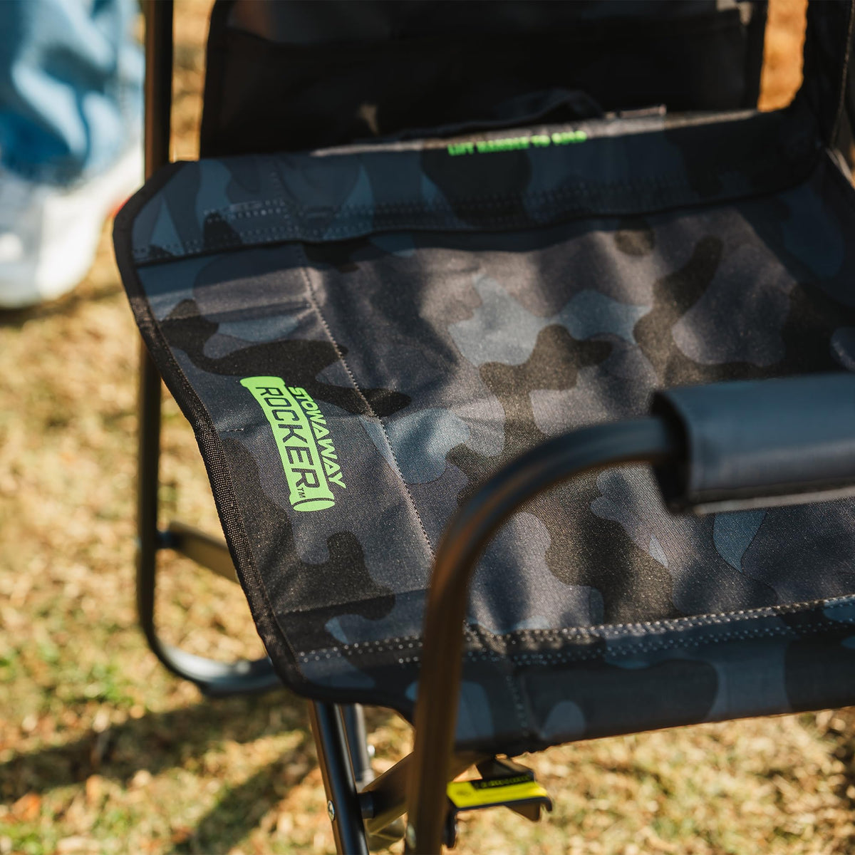 GCI Outdoor Stowaway Rocker - Hunter Topo