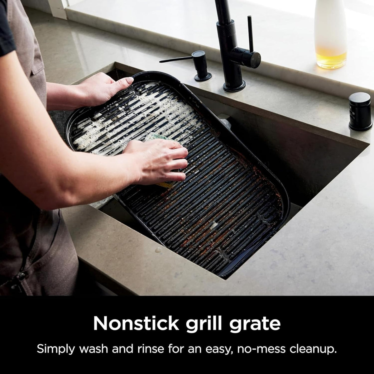 Ninja Woodfire ProConnect Premium XL Outdoor Grill & Smoker, Black & Gold