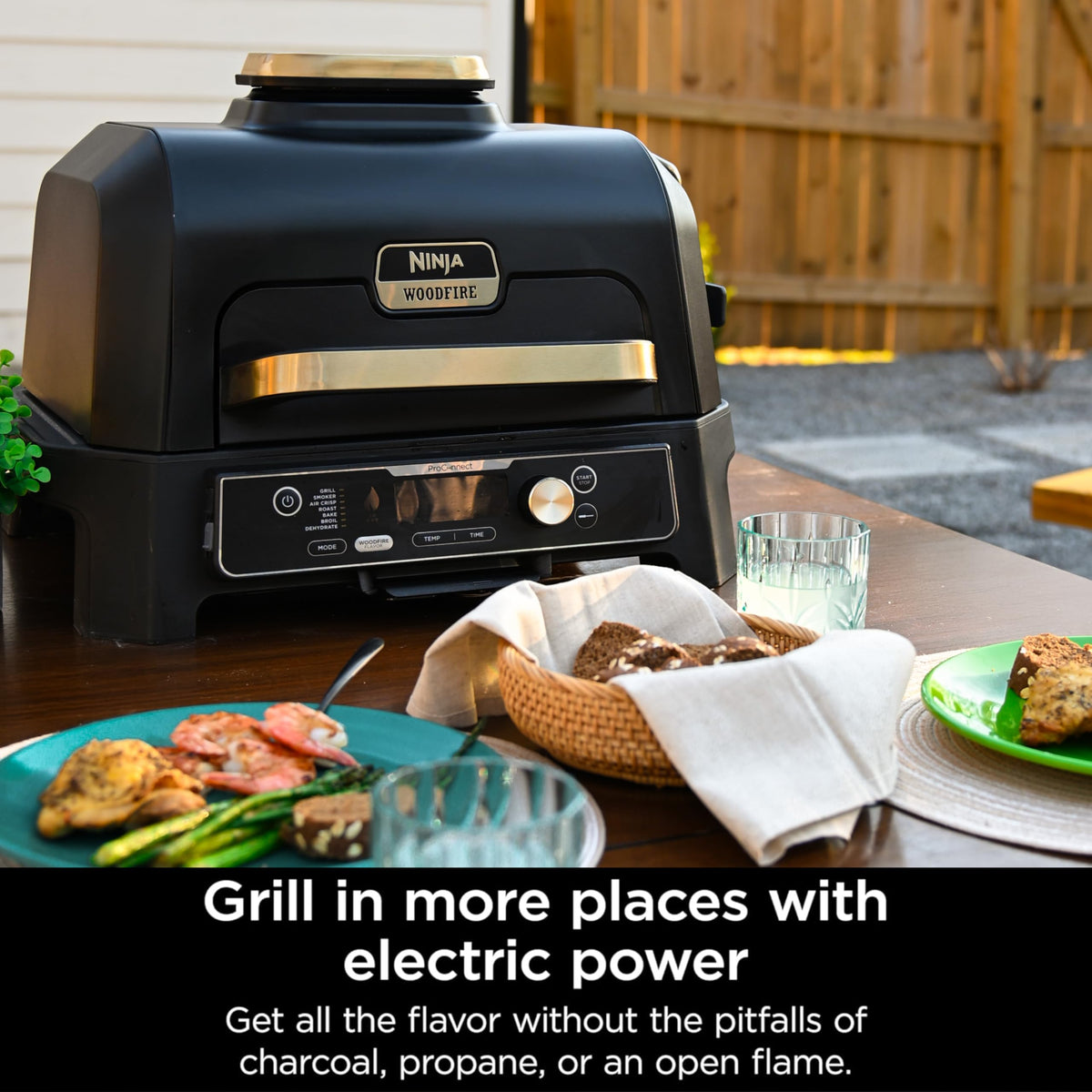 Ninja Woodfire ProConnect Premium XL Outdoor Grill & Smoker, Black & Gold