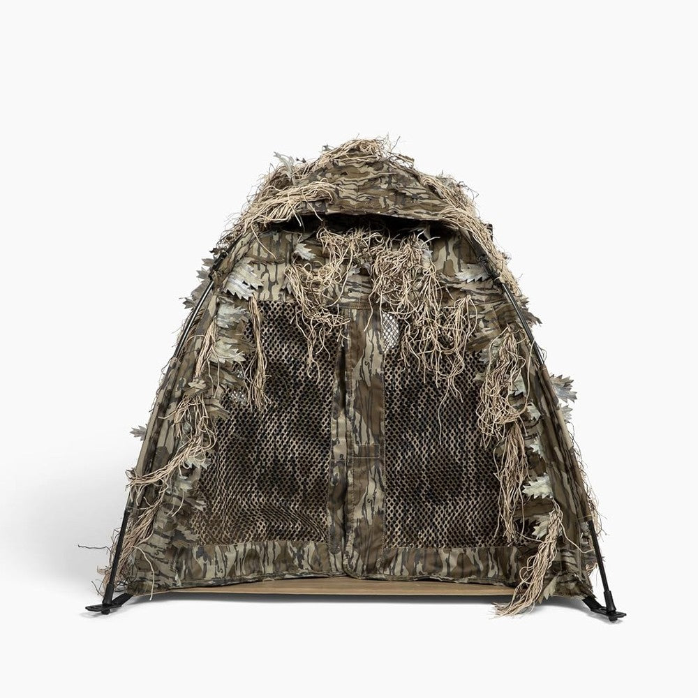 North Mountain Gear Mossy Oak Bottomland Camouflage Dog Blind for Duck and Goose Hunting, Lightweight, Magnetic Doors