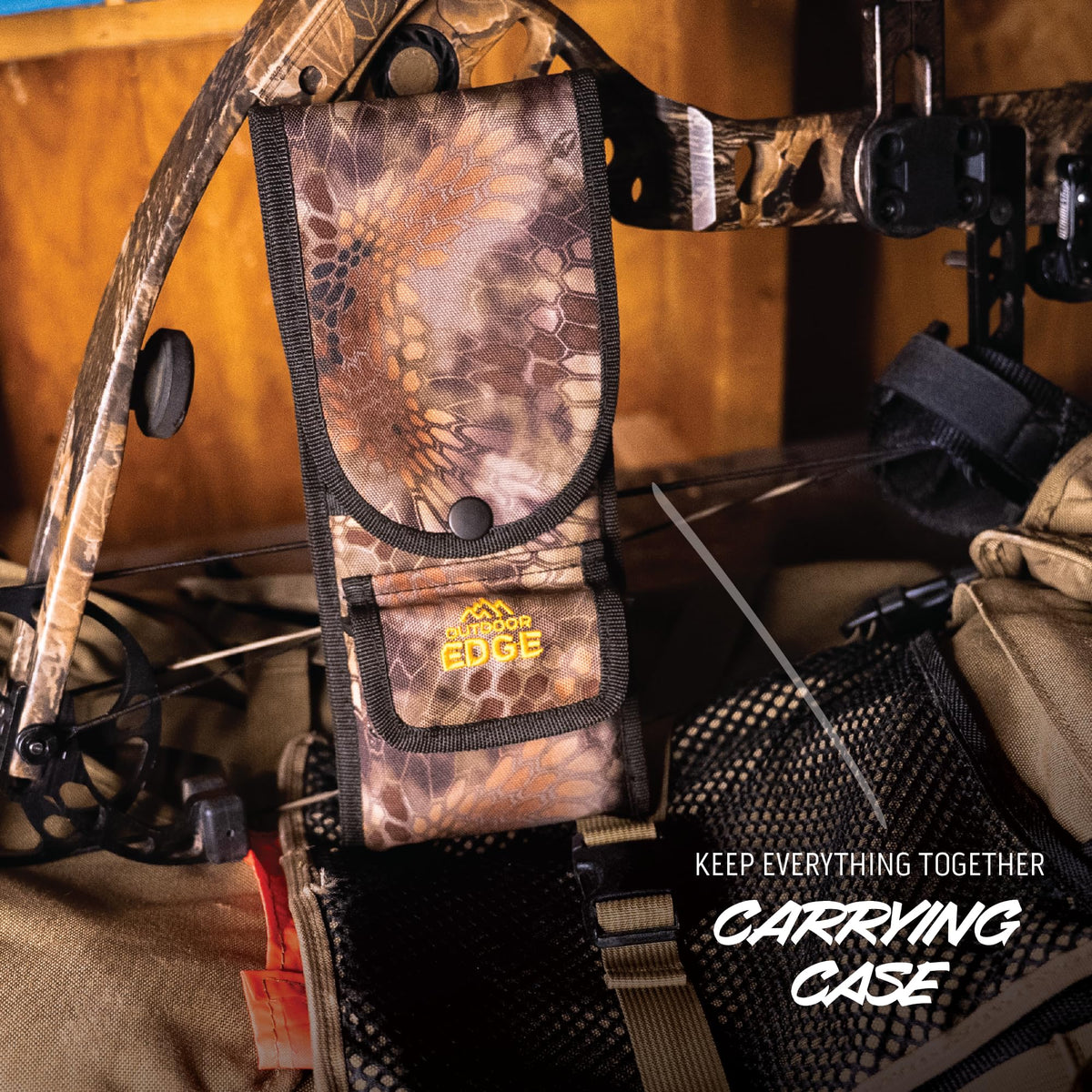 OUTDOOR EDGE WildGuide 4-Piece Hunting Knife Set & Field Dressing Kit | Featuring Razor-Sharp Caping Blade, Gut-Hook Skinning Knife, Bone Saw, in a Camo Nylon Belt Sheath | Butcher Knife Set for Deer