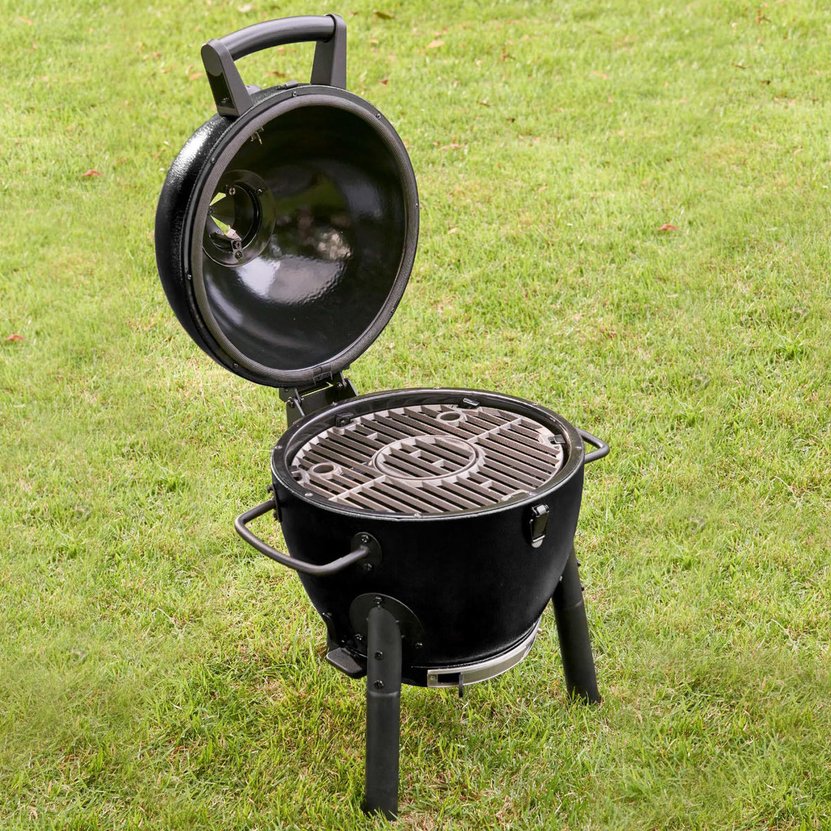 Char-Griller AKORN Jr. Portable Kamado Charcoal Grill and Smoker, Triple-Wall Insulated Steel with Cast Iron Grates and Locking Lid, 155 Sq. In. Cooking Area, Ash