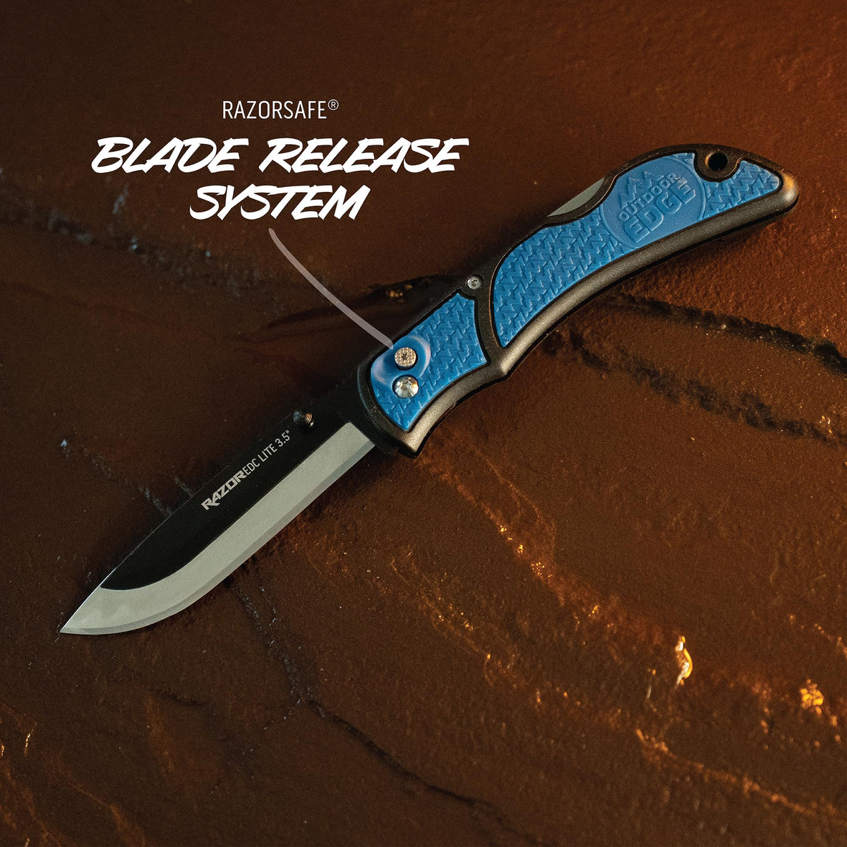 OUTDOOR EDGE 3.5" RazorLite EDC Pocket Knife (Obsidian Black), with Replaceable Blades and Clip, Perfect Carry Knive for Camping, Hunting and Survival, Includes 12 Black Steel Drop Point Blades