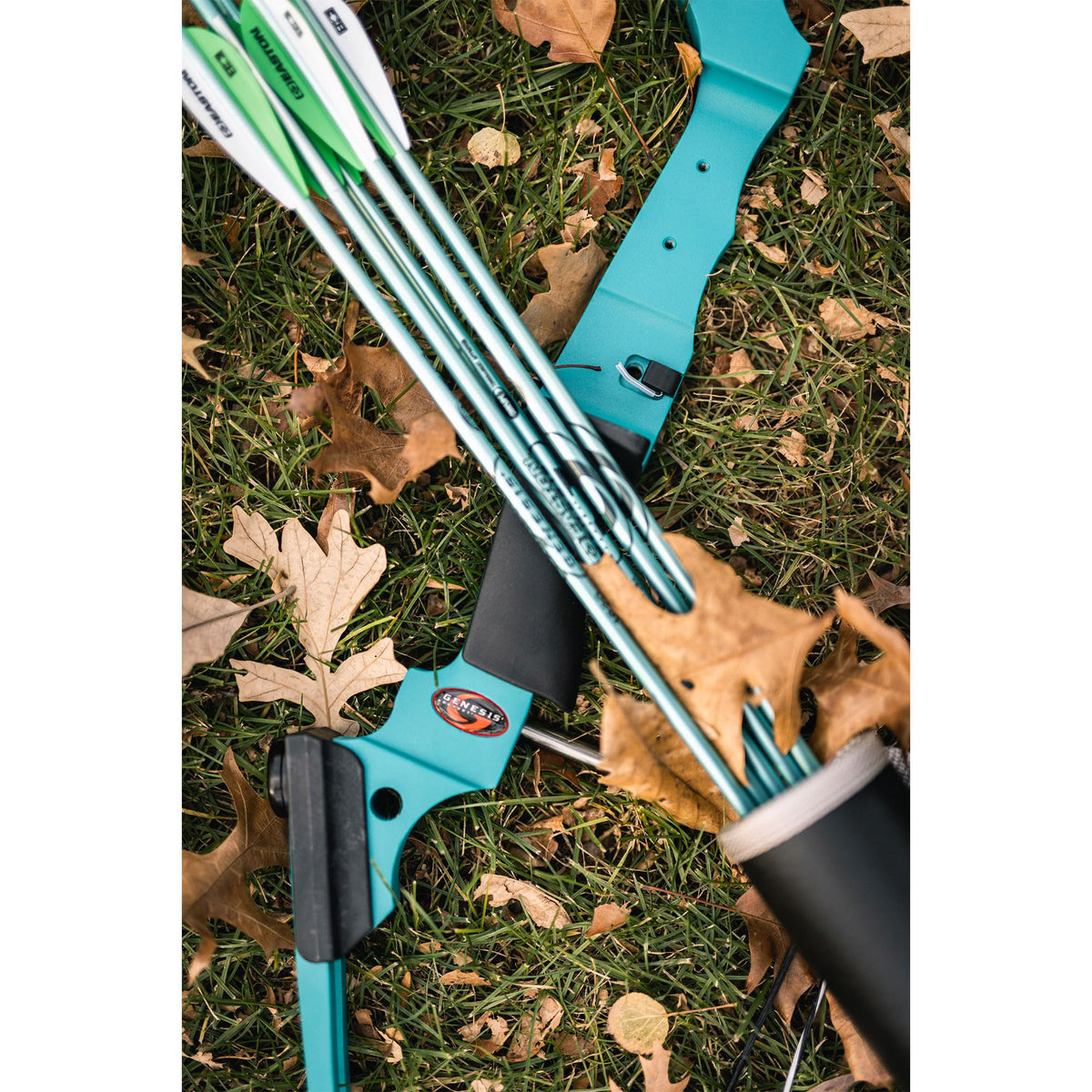 Genesis Archery Original Lightweight Compound Bow with Adjustable Aluminum Riser, 15"-30" Draw Length, 10-20 lb Draw Weight, for Kids and Adults, All Skill Levels